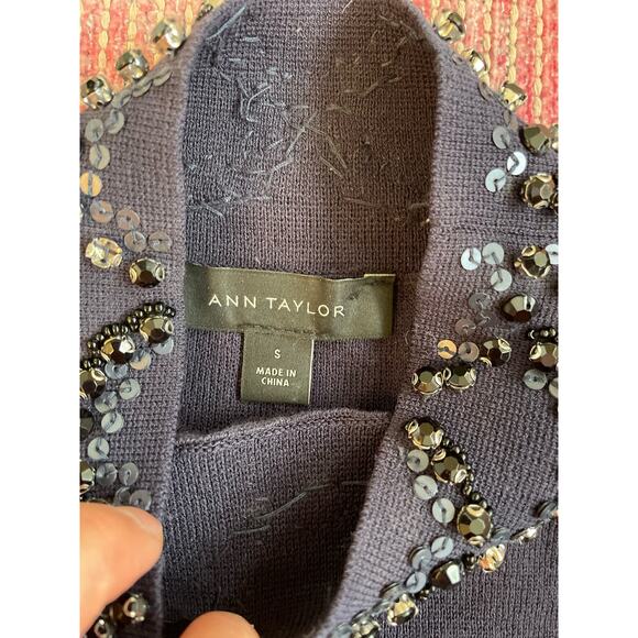 Ann Taylor Women's Night Sky Blue Embellished Mock Neck Sweater Size S - Picture 5 of 7